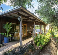 Wisteria Cottage and Cabins