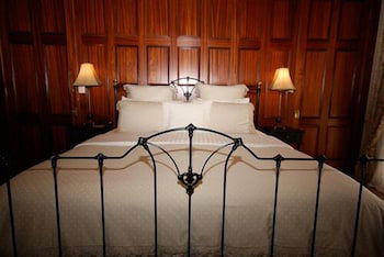 Carlyle House B & B - Australia Accommodation 4