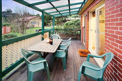 Annie's Escape In Warburton - Australia Accommodation 5