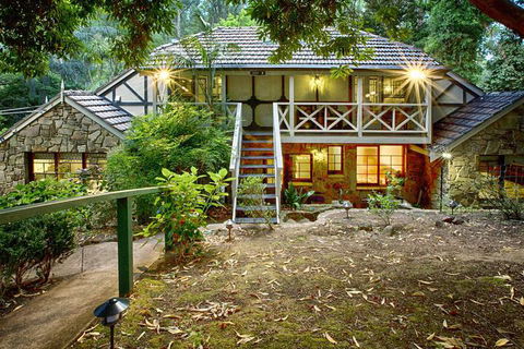 Aquila Nova Retreat - Australia Accommodation 1