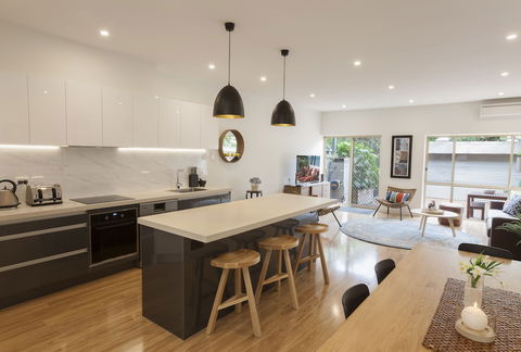 BOUTIQUE STAYS - Central Park - Australia Accommodation 2