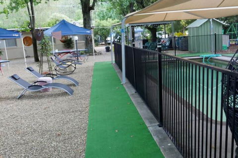 Adina Lodge Holiday Units - Australia Accommodation 4