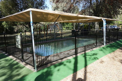 Adina Lodge Holiday Units - Australia Accommodation 7