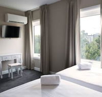 Lily Sands Inn - Australia Accommodation