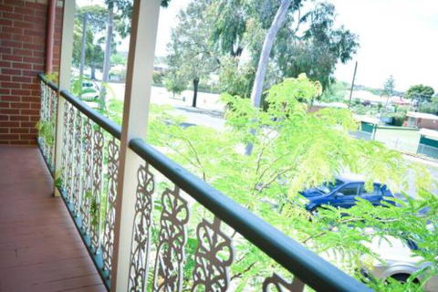 Turner Terrace - Australia Accommodation 4