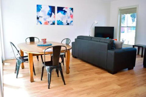 Turner Terrace - Australia Accommodation 1