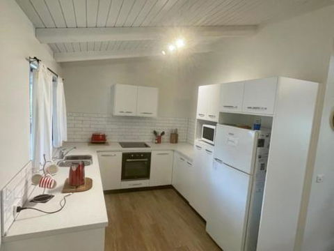 Abbey Beach Shack - Australia Accommodation 2