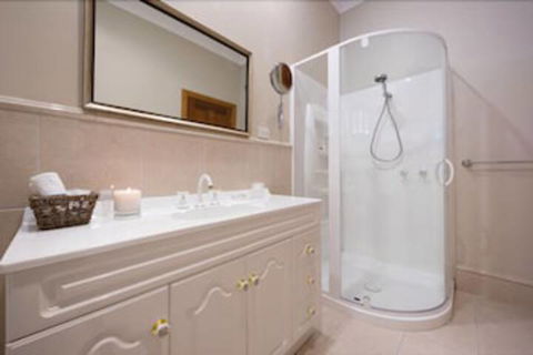 Ambience On Huon B&B - Australia Accommodation 6