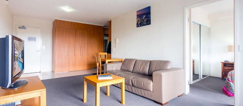 Apartments Downtown - Australia Accommodation 1