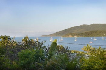 Airlie Getaway - Views - Australia Accommodation 6