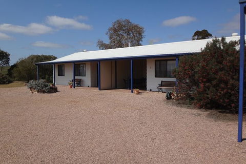 Windana Cottages - Australia Accommodation 1