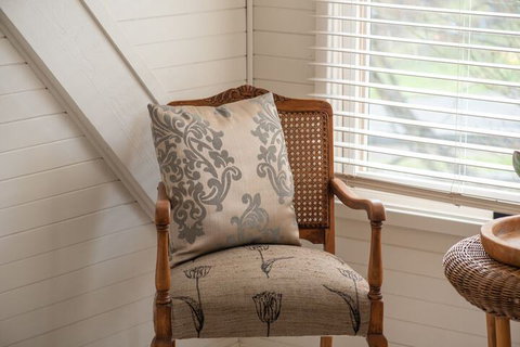 ARCADIA - The Barn Cottage & Rosehill Cottage - Australia Accommodation 4