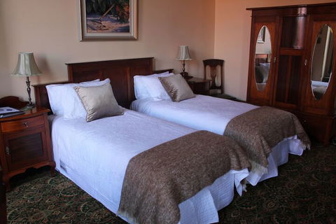 Turret House - Australia Accommodation 7
