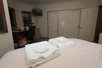 Fullcircle Farm Bed & Breakfast - Australia Accommodation 4