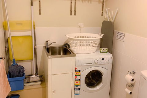 Westside Studio Apartments - Australia Accommodation 4