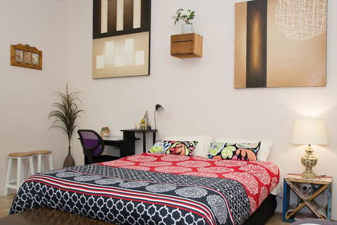 Westside Studio Apartments - Australia Accommodation 5