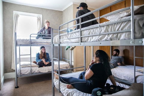 The Pickled Frog - Australia Accommodation 4