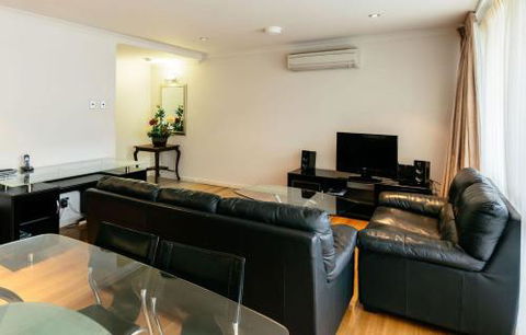 Wray Callan Apartments - Australia Accommodation 6