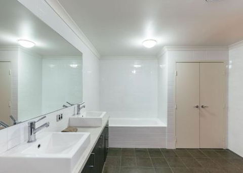 Wray Callan Apartments - Australia Accommodation 5