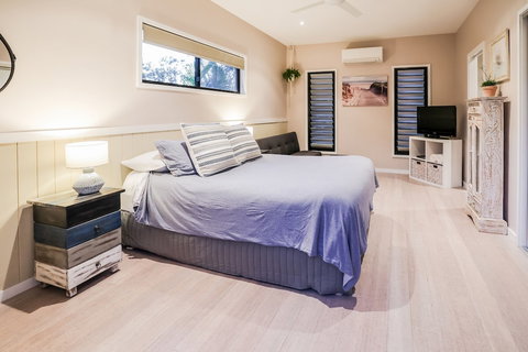 Agnes Water Stays - Australia Accommodation 6