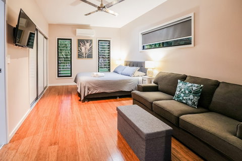 Agnes Water Stays - Australia Accommodation 2