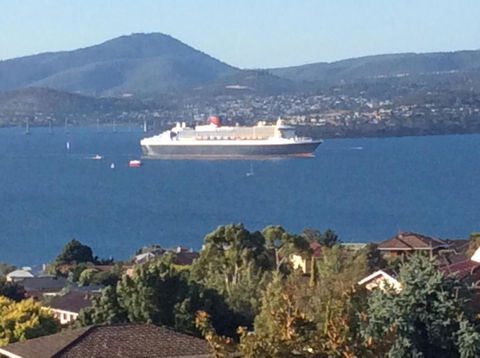 Million Dollar Views - Australia Accommodation 5
