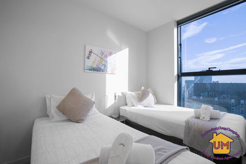 Urban Modern Apartments - Australia Accommodation 7