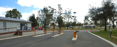 Waikerie Holiday Park - Australia Accommodation 1