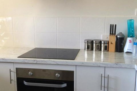 Maple Tree Cottage - Australia Accommodation 2