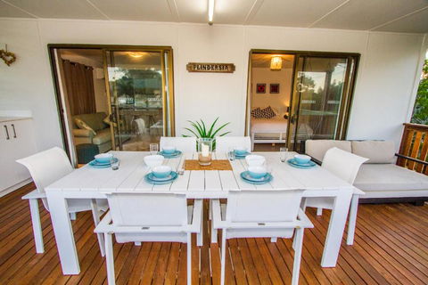 A Lure - Australia Accommodation 2