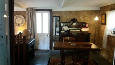 A La Folly - Australia Accommodation 2