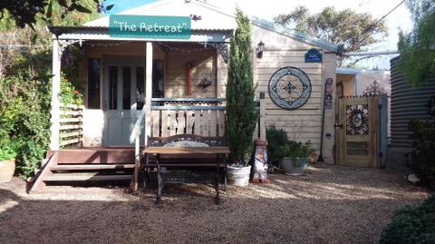 A La Folly - Australia Accommodation 5