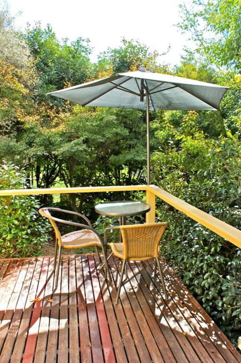Autumn Leaf Cottage 1 - Australia Accommodation 6