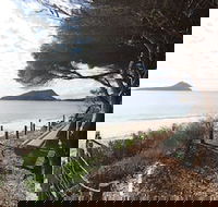 Beachfront Shoal Bay - Australia Accommodation