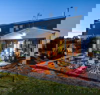 Madsen Retreat - Australia Accommodation