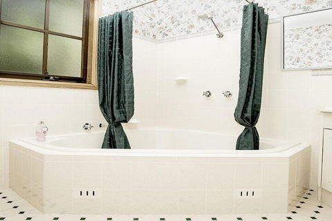 Kalimna Spa Room - Australia Accommodation 2
