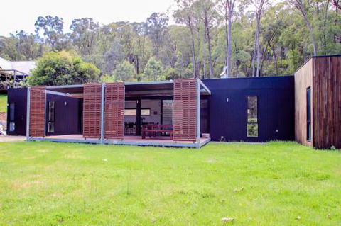 Apex House - Australia Accommodation 0
