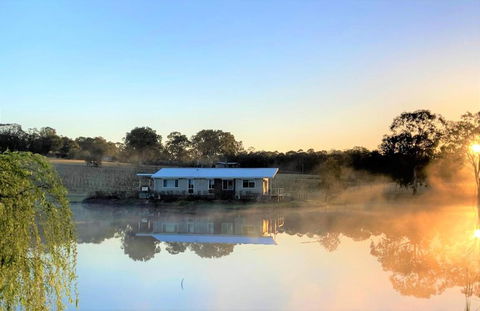 The Lake House At 201 - Australia Accommodation 2