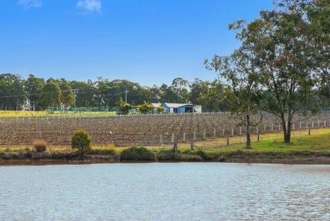 Ironbark Villa 6 - Australia Accommodation 1