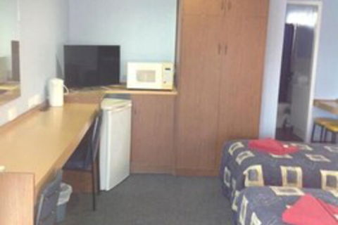 Altona Motel - Australia Accommodation 7