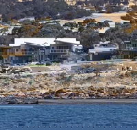 Penneshaw Oceanview Apartments - Australia Accommodation