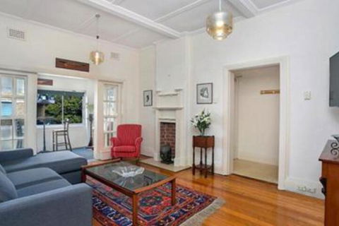 Apartment West Esplanade MAN93 - Australia Accommodation 1