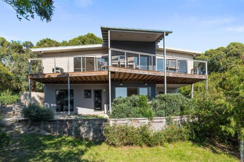 Amaroo - Australia Accommodation 4