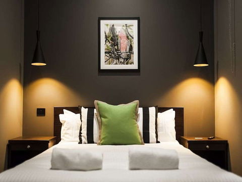 Criterion Hotel Sale - Australia Accommodation 2