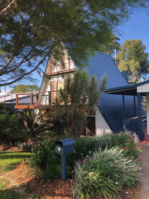 The Lake House - Australia Accommodation 1