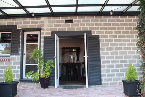 Bakehouse '38 Restaurant & Guesthouse - Australia Accommodation 4