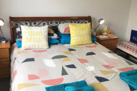 M & Ts Waterfront Bed & Breakfast - Australia Accommodation 7