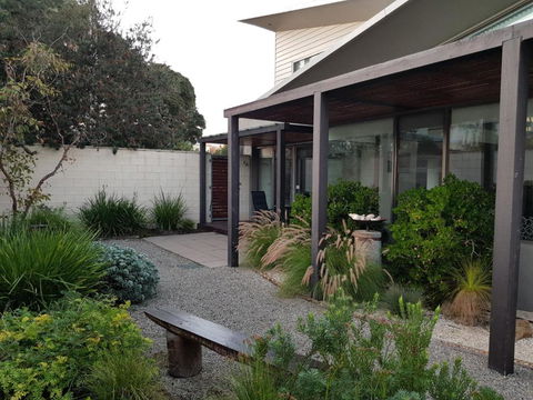 Beach Haven - Australia Accommodation 5