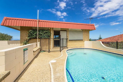 Amazing Ocean Views - Australia Accommodation 6