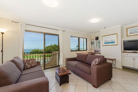 Amazing Ocean Views - Australia Accommodation 5